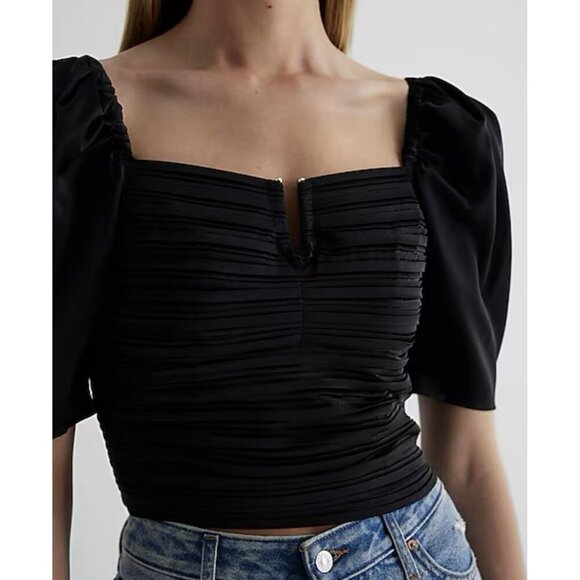 Express Women's Satin Top Size XS Black V-Bar Puff Sleeve Ruched Pleated NWT $58 - Picture 2 of 16